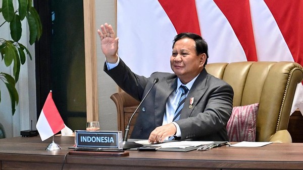 HUT ke-80 TNI: Prabowo Berterima Kasih kepada Istri-Istri Prajurit
